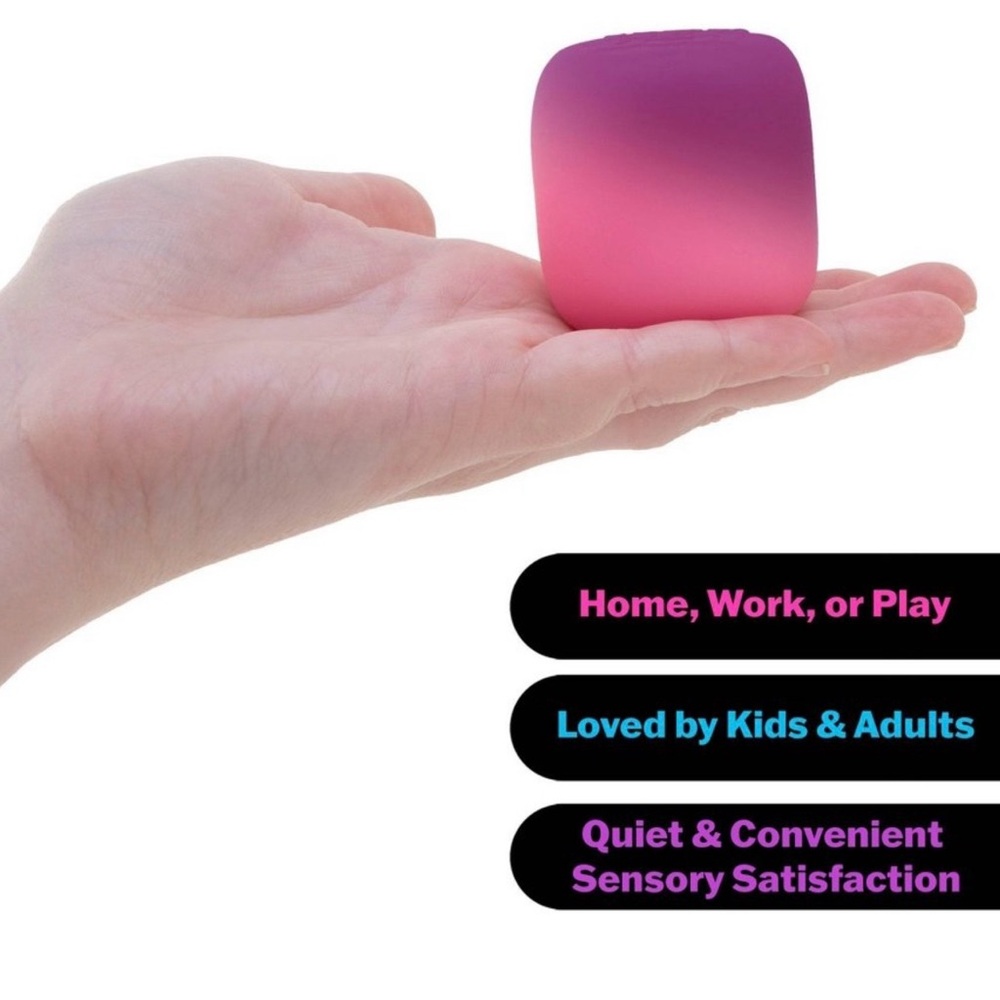 Viral NeeDoh Mello Mallo Color-Changing Marshmallow Set - blue, Yellow, Pink - Picture 5 of 7